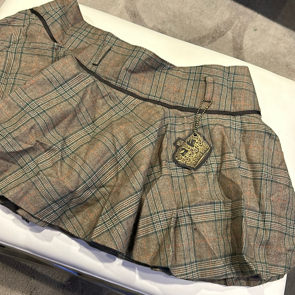 Brown Plaid Mini Skirt with Belt Loops -sz M -NWT